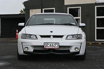 2004 Holden Commodore - Thumbnail