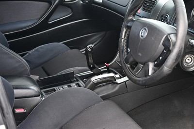 2004 Holden Commodore - Thumbnail