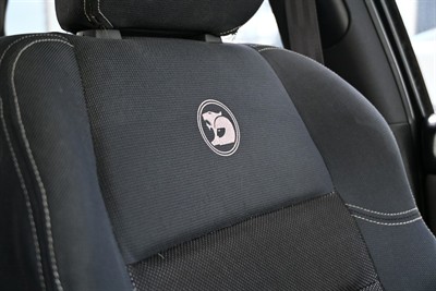 2004 Holden Commodore - Thumbnail