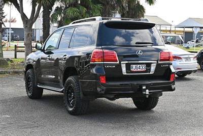 2010 Lexus Lx570 - Thumbnail