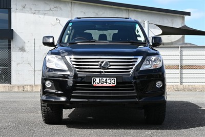 2010 Lexus Lx570 - Thumbnail