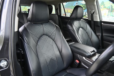 2024 Toyota Highlander - Thumbnail