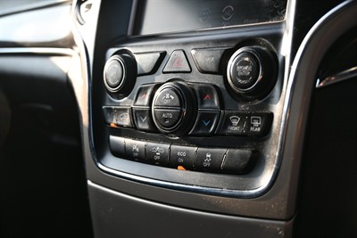2013 Jeep Grand Cherokee - Thumbnail