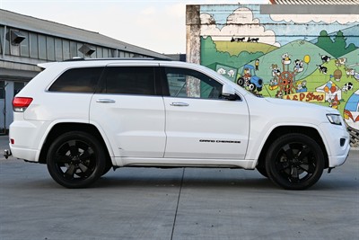 2013 Jeep Grand Cherokee - Thumbnail