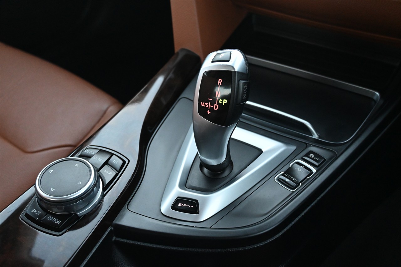 2017 BMW 330E