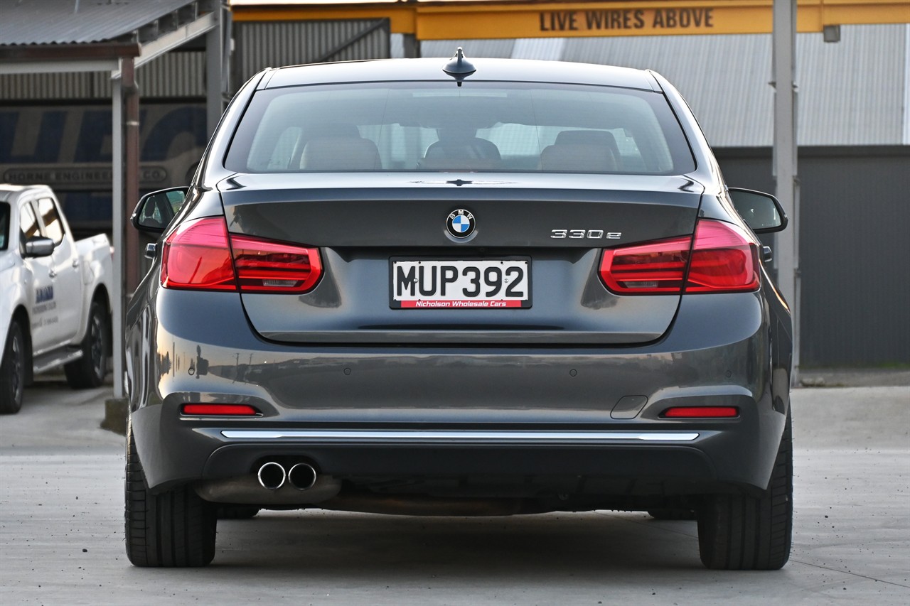 2017 BMW 330E