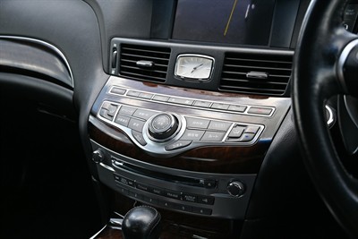 2011 Nissan Fuga - Thumbnail