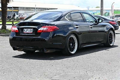 2011 Nissan Fuga - Thumbnail