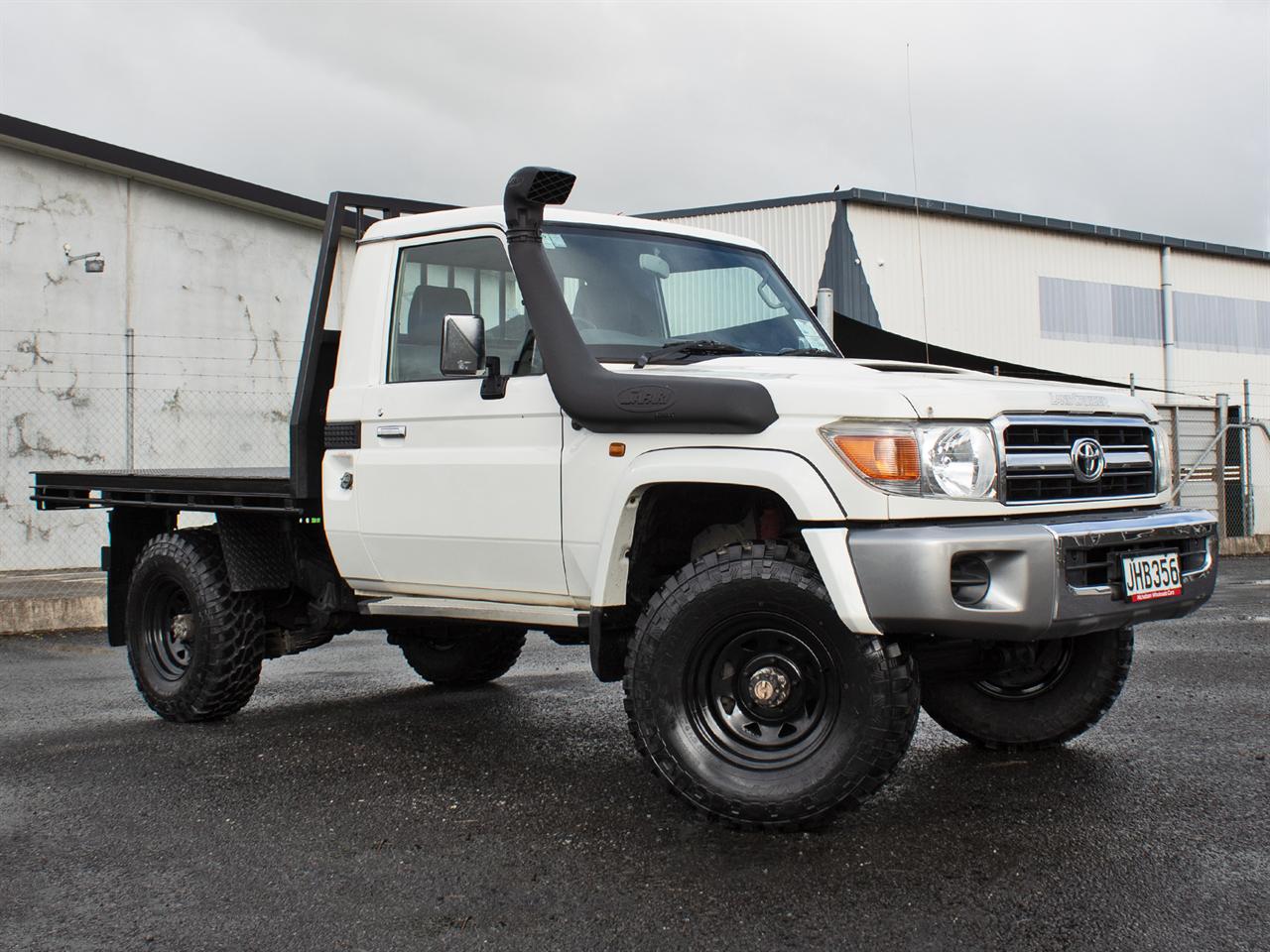 2015 Toyota Landcruiser