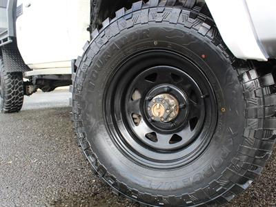 2015 Toyota Landcruiser - Thumbnail