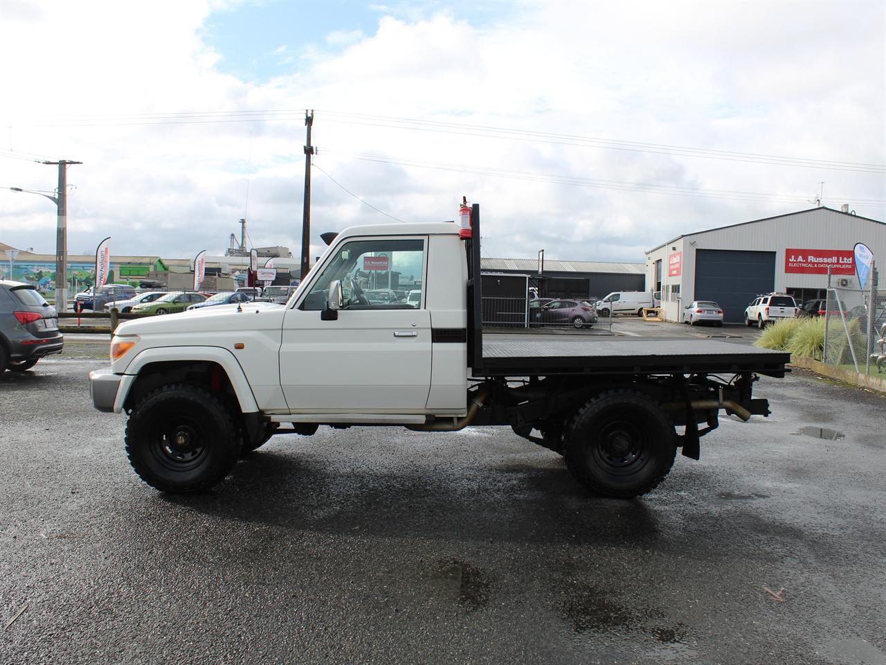 2015 Toyota Landcruiser