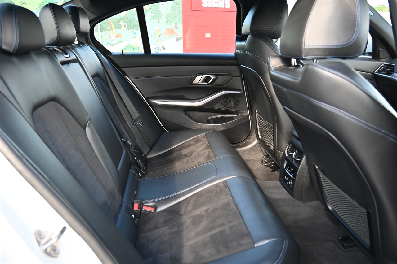 2019 BMW 320I