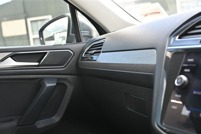 2019 Volkswagen Tiguan - Thumbnail