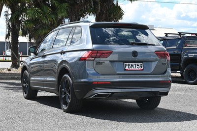 2019 Volkswagen Tiguan - Thumbnail