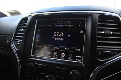 2015 Jeep Grand Cherokee - Thumbnail