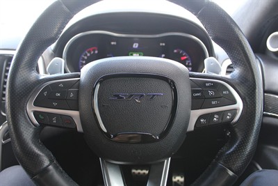 2015 Jeep Grand Cherokee - Thumbnail