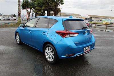 2018 Toyota Corolla - Thumbnail