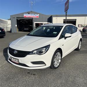 2019 Holden Astra - Thumbnail