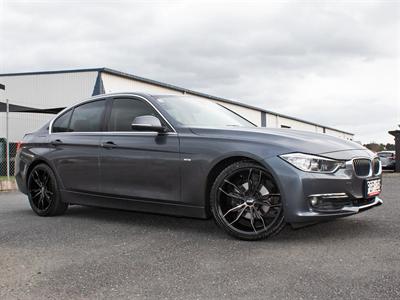 2012 BMW 320I - Thumbnail