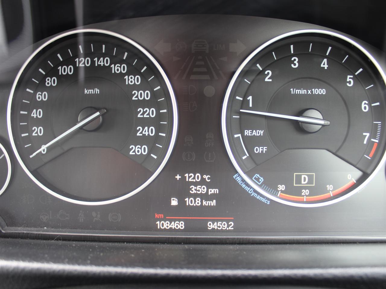 2012 BMW 320I