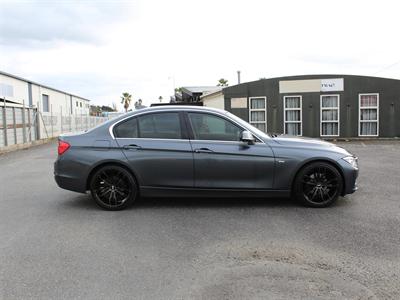 2012 BMW 320I - Thumbnail