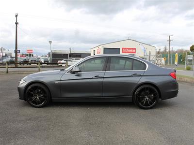 2012 BMW 320I - Thumbnail