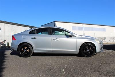 2013 Volvo S60 - Thumbnail