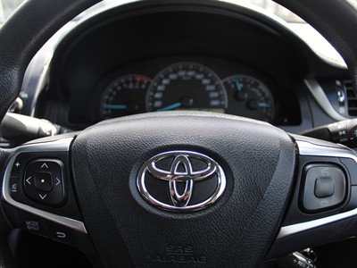 2015 Toyota Camry - Thumbnail