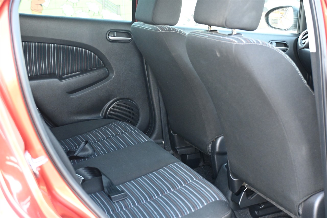 2009 Mazda Demio