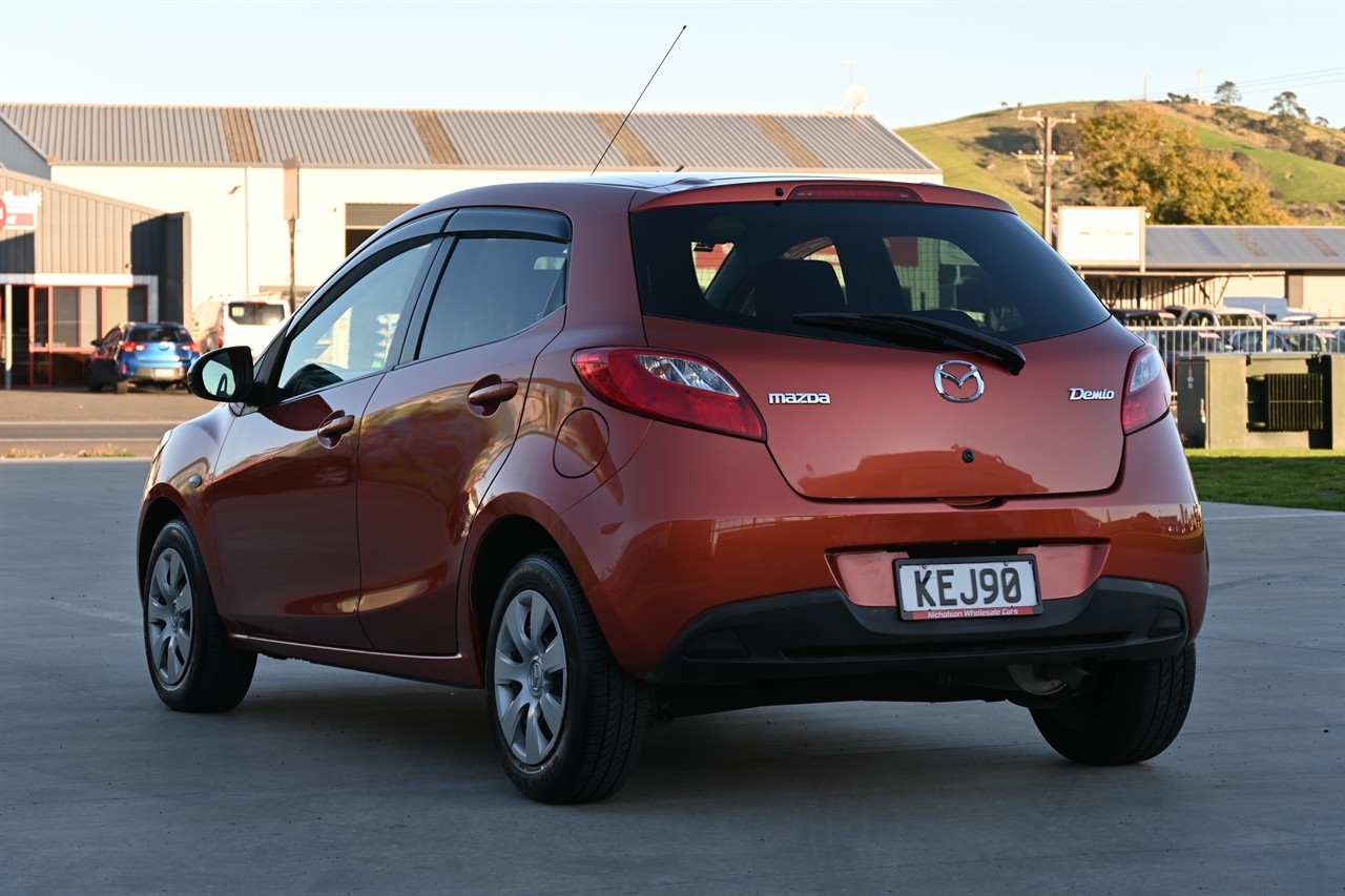 2009 Mazda Demio