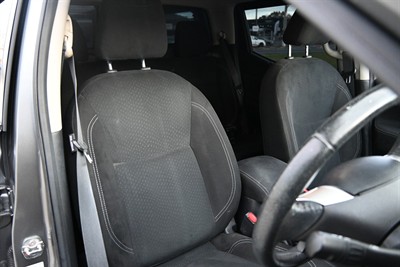 2017 Nissan Navara - Thumbnail