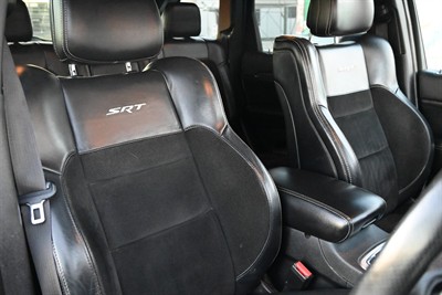 2014 Jeep Grand Cherokee - Thumbnail