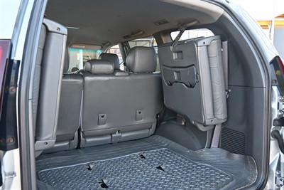 2004 Toyota Landcruiser Prado - Thumbnail
