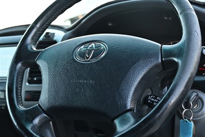 2004 Toyota Landcruiser Prado - Thumbnail