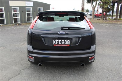 2006 Ford Focus - Thumbnail