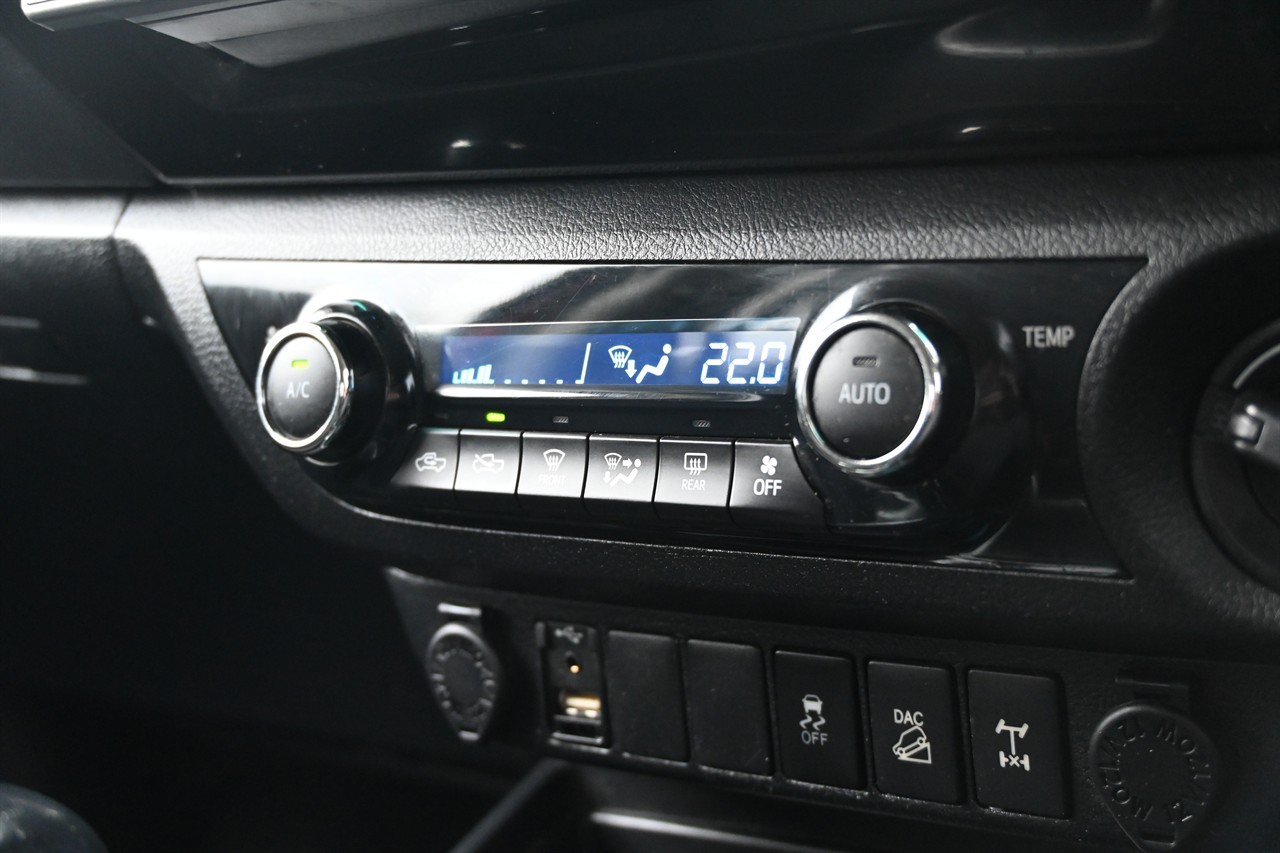 2017 Toyota Hilux