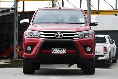 2017 Toyota Hilux - Thumbnail