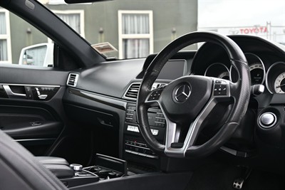 2016 Mercedes-Benz E250 - Thumbnail