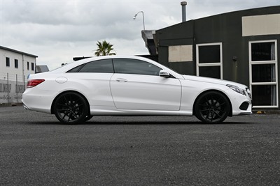 2016 Mercedes-Benz E250 - Thumbnail