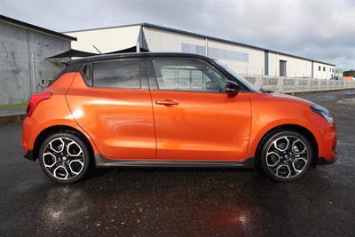2021 Suzuki Swift - Thumbnail