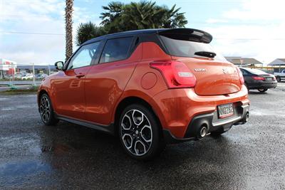 2021 Suzuki Swift - Thumbnail