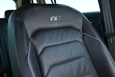 2020 Volkswagen Tiguan - Thumbnail