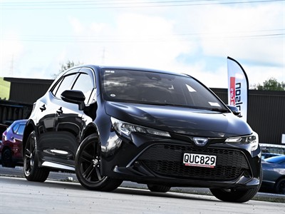 2018 Toyota Corolla - Thumbnail