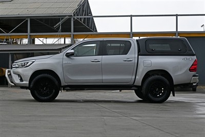 2018 Toyota Hilux - Thumbnail