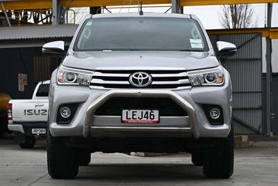 2018 Toyota Hilux - Thumbnail