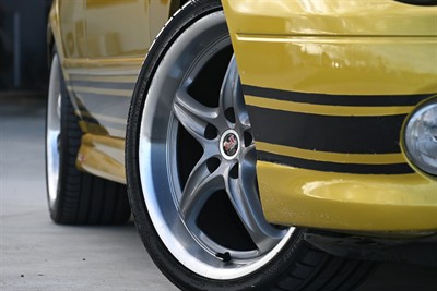 2004 Ford Falcon - Thumbnail