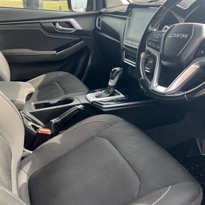 2021 Isuzu D-Max - Thumbnail