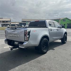 2021 Isuzu D-Max - Thumbnail