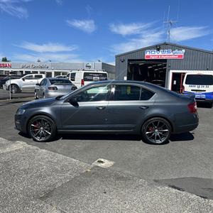 2015 Skoda Octavia - Thumbnail