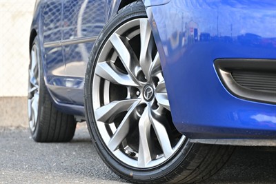 2009 Mazda Mazda3 - Thumbnail